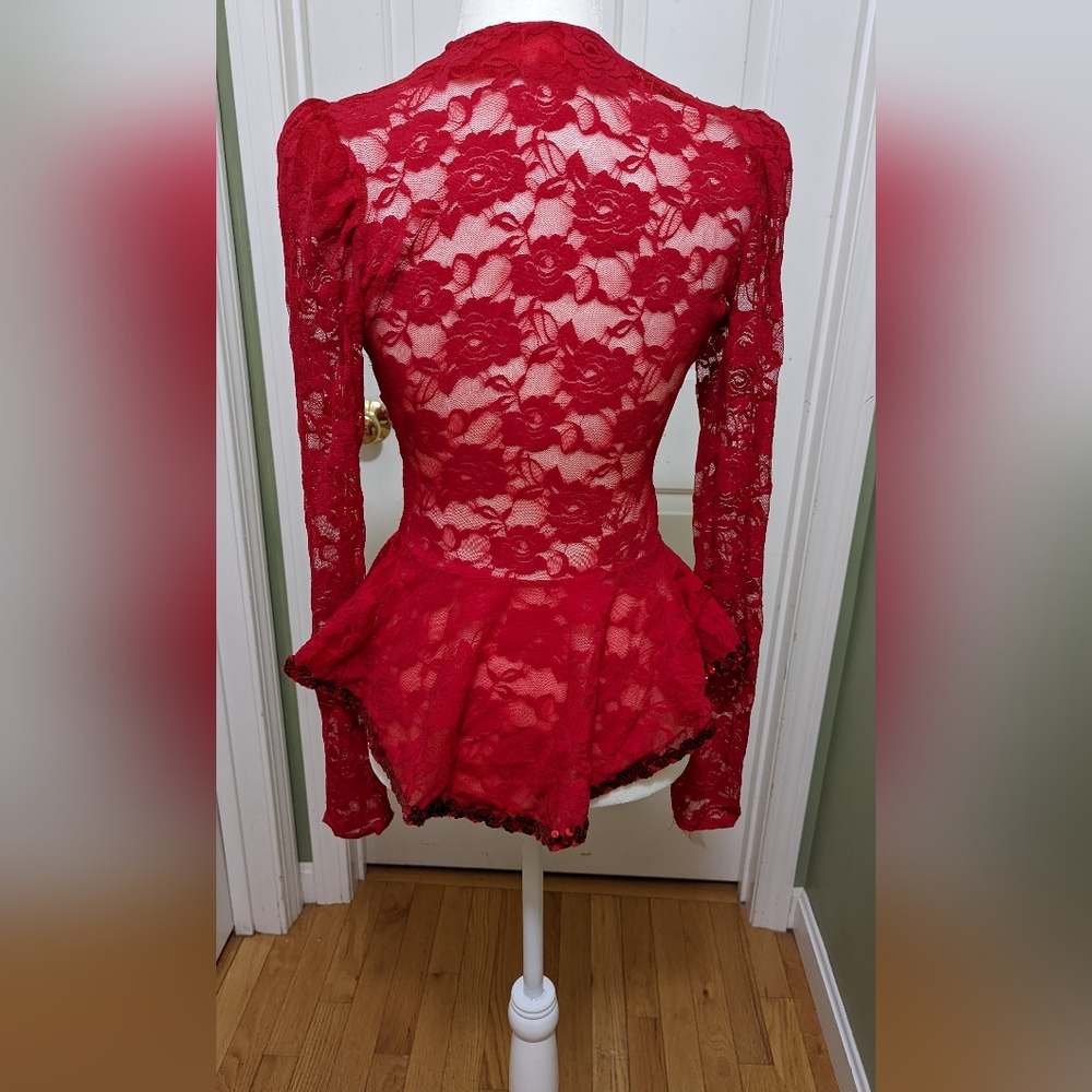 Red lace jacket - Picture 2 of 5